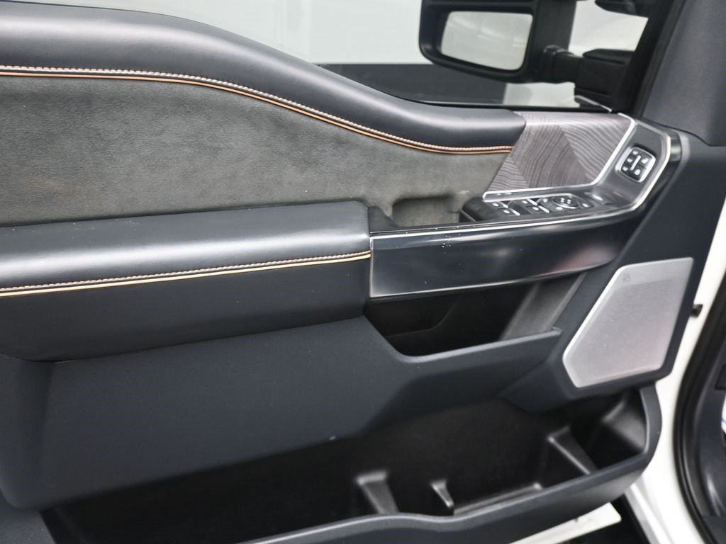 2024 Ford F-350SD Platinum