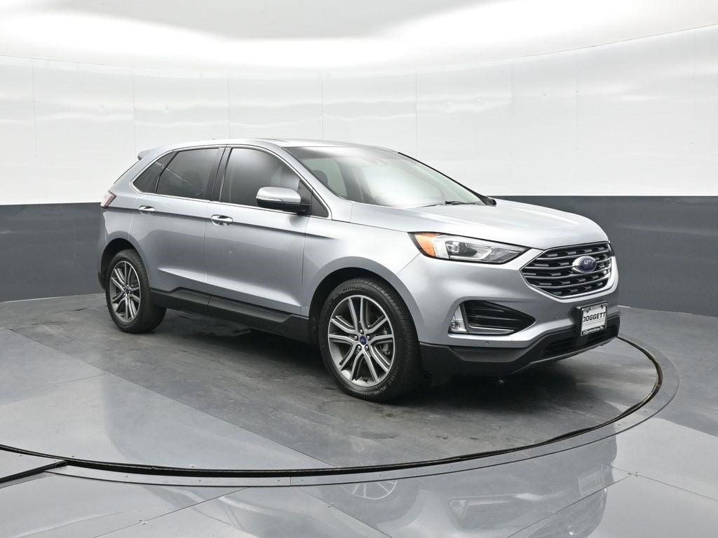 2020 Ford Edge Titanium