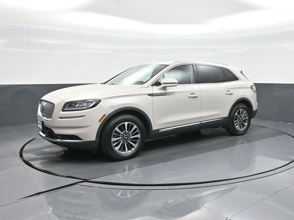 2022 Lincoln Nautilus Standard