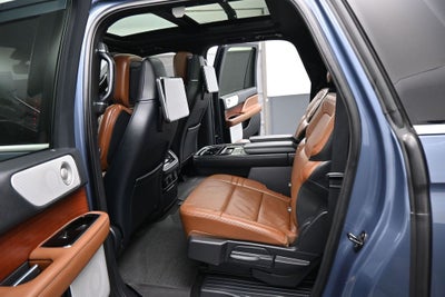 2023 Lincoln Navigator L Reserve