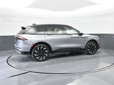 2025 Lincoln Nautilus Reserve