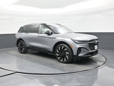 2025 Lincoln Nautilus Reserve