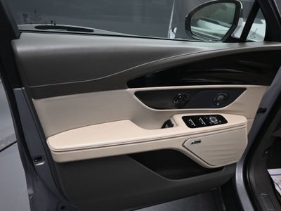 2025 Lincoln Nautilus Reserve