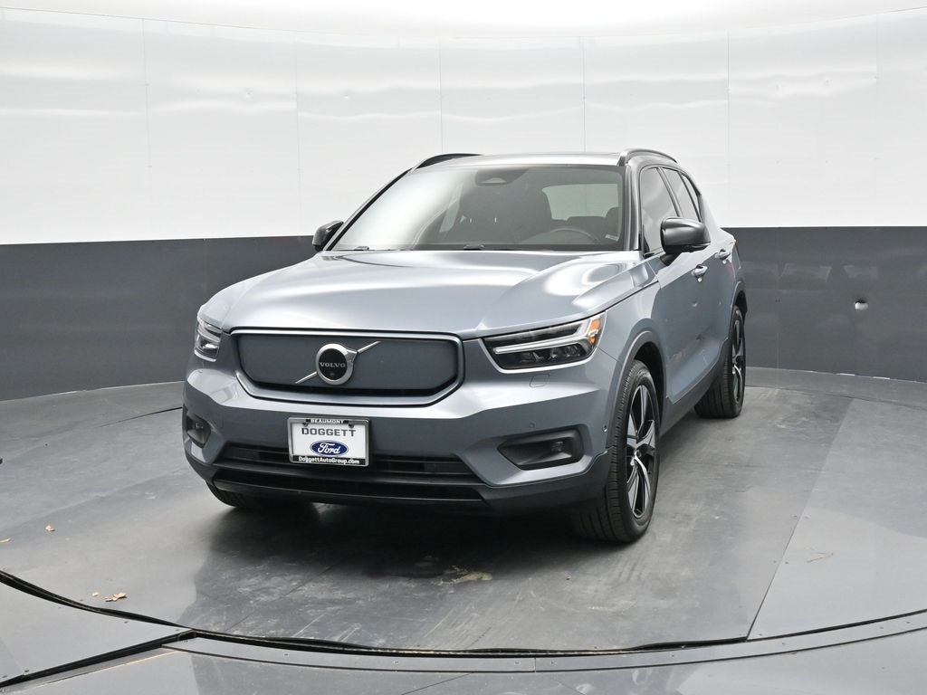 2022 Volvo XC40 Recharge Pure Electric P8 Plus