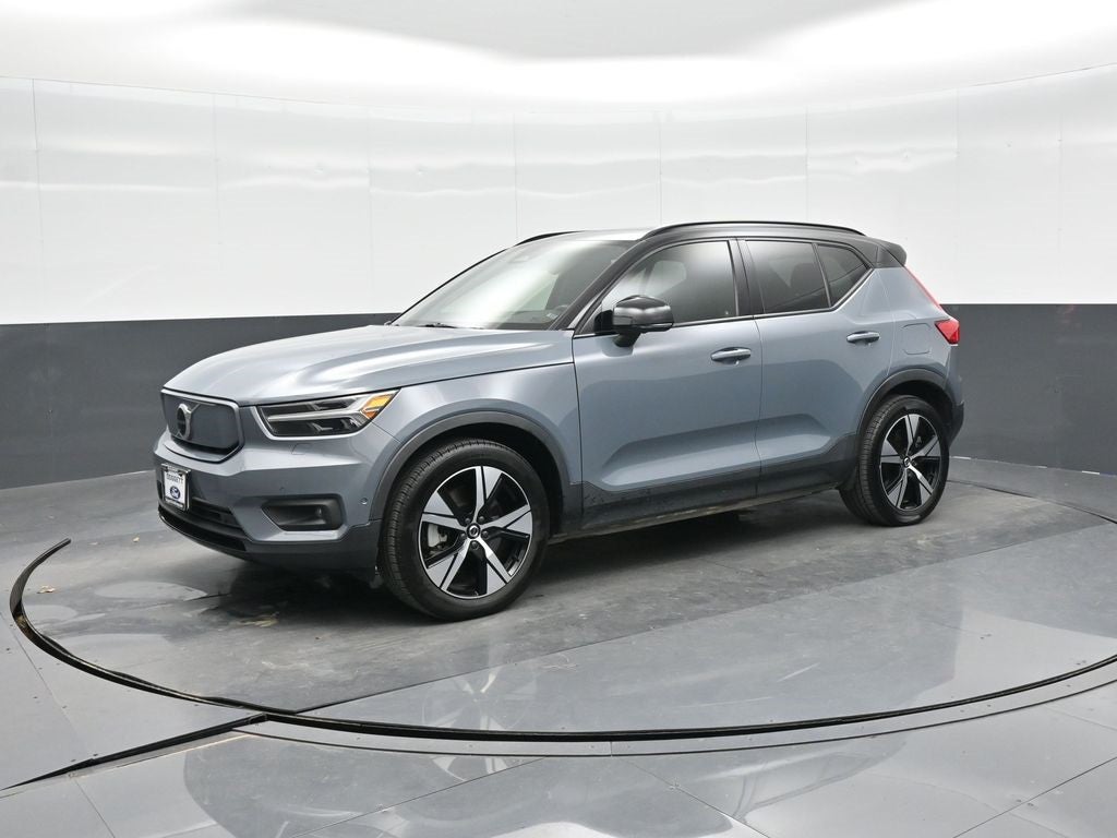 2022 Volvo XC40 Recharge Pure Electric P8 Plus