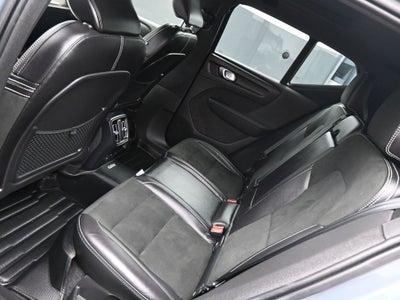 2022 Volvo XC40 Recharge Pure Electric P8 Plus