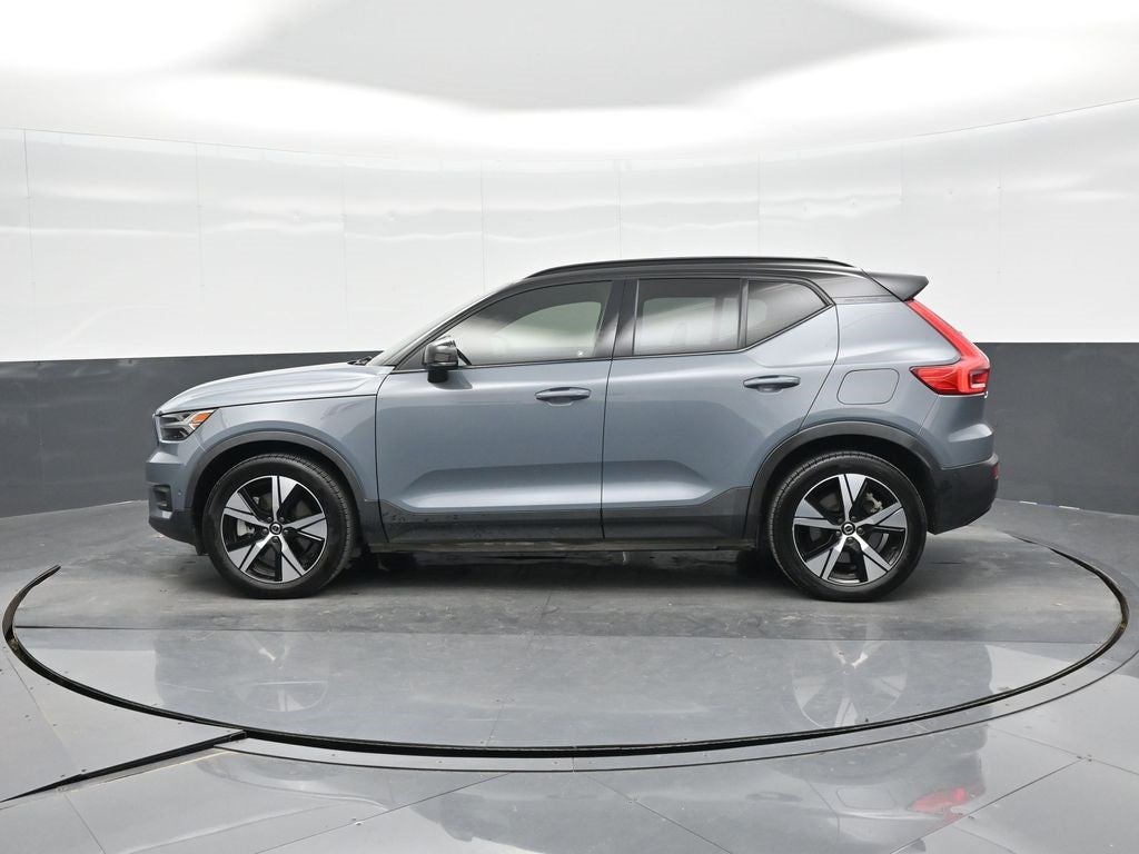2022 Volvo XC40 Recharge Pure Electric P8 Plus