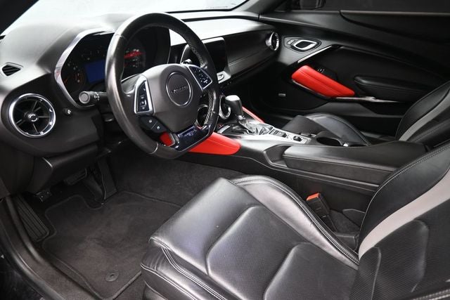2021 Chevrolet Camaro 2LT 2LT
