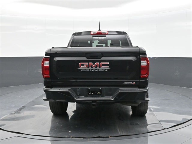 2024 GMC Canyon AT4