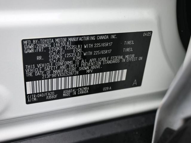 2025 Toyota RAV4 XLE