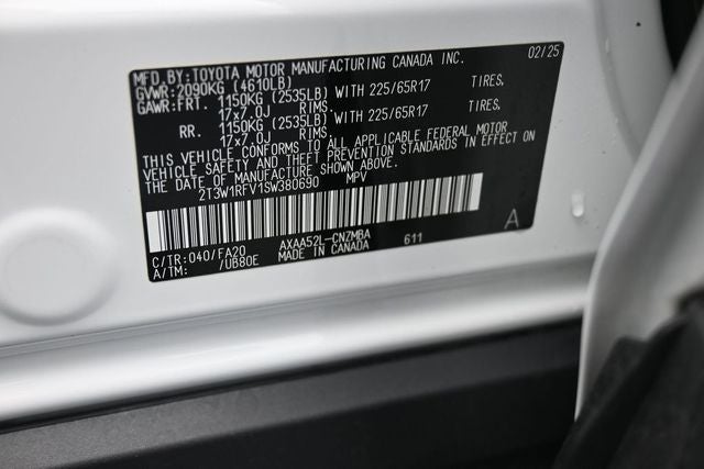 2025 Toyota RAV4 XLE