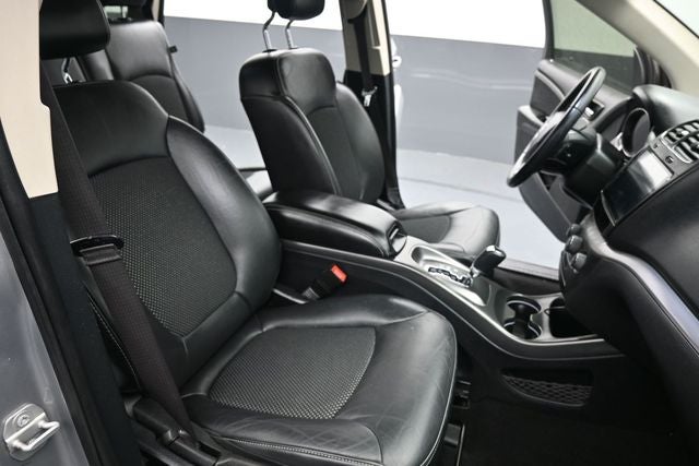 2019 Dodge Journey Crossroad