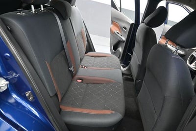 2018 Nissan Kicks SR