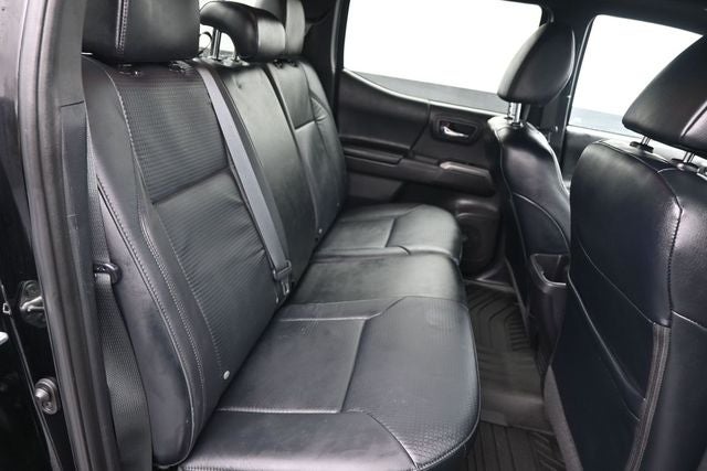 2023 Toyota Tacoma Limited V6