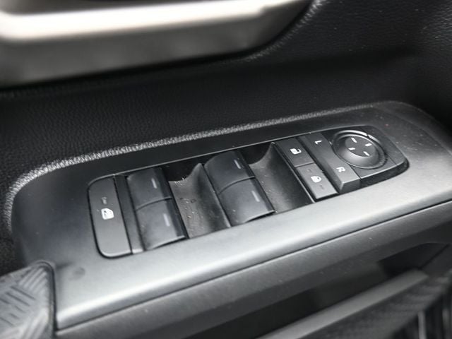 2025 Toyota Tacoma Hybrid TRD Off Road