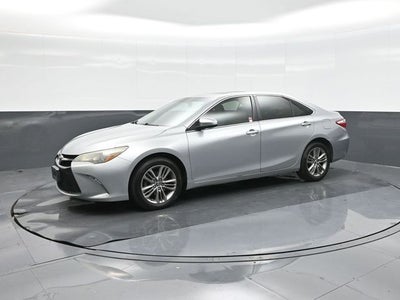 2016 Toyota Camry SE