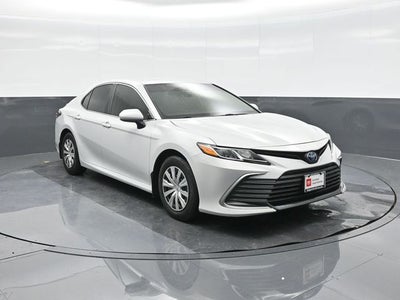 2022 Toyota Camry Hybrid LE