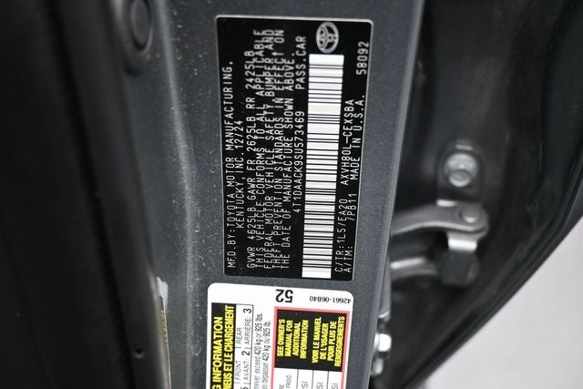 2025 Toyota Camry SE