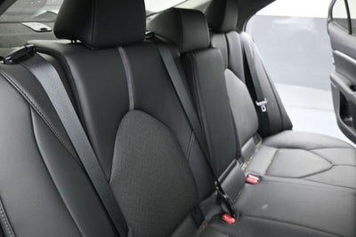 2024 Toyota Camry Hybrid XLE
