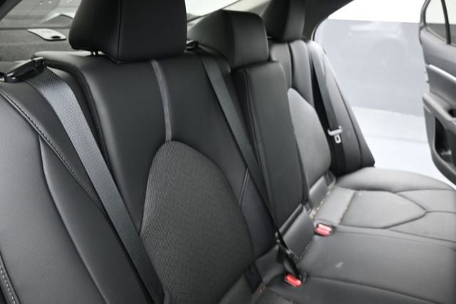 2024 Toyota Camry Hybrid XLE