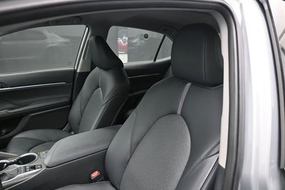 2024 Toyota Camry Hybrid XLE
