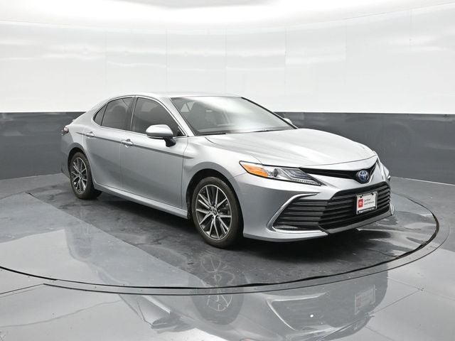 2024 Toyota Camry Hybrid XLE