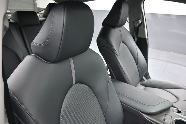 2024 Toyota Camry Hybrid XLE