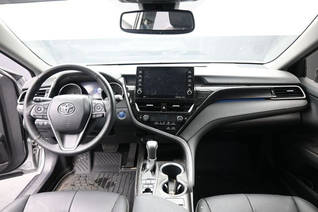 2024 Toyota Camry Hybrid XLE