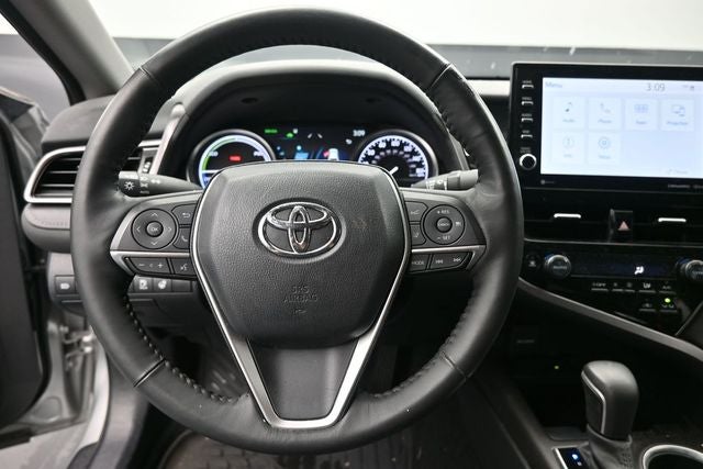 2024 Toyota Camry Hybrid XLE