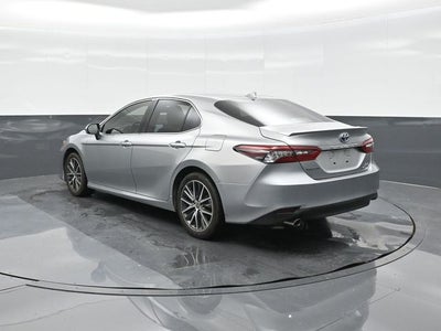 2024 Toyota Camry Hybrid XLE