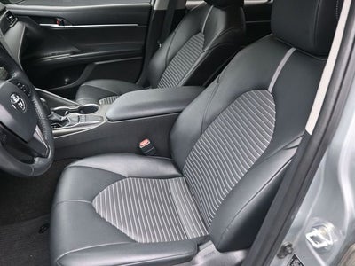 2022 Toyota Camry SE Nightshade