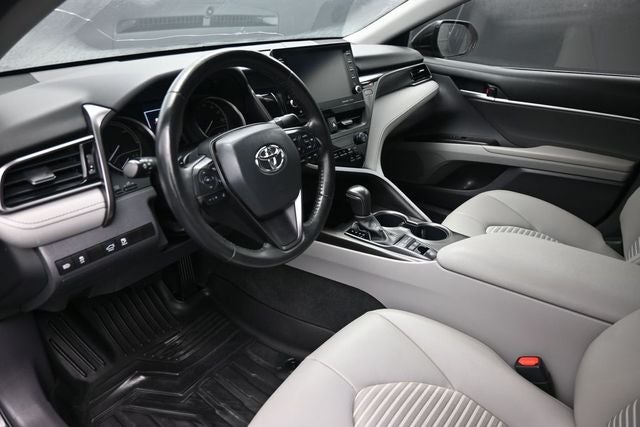 2023 Toyota Camry Hybrid SE