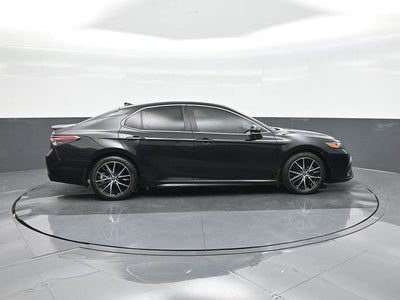 2023 Toyota Camry Hybrid SE
