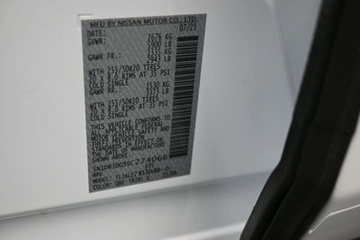 2025 Nissan Pathfinder Platinum