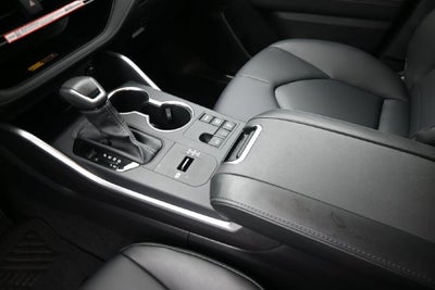 2026 Toyota Highlander Hybrid XLE