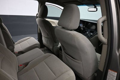 2017 Toyota Sienna LE 8 Passenger