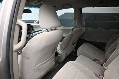 2017 Toyota Sienna LE 8 Passenger