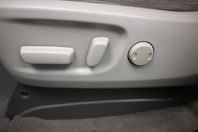 2017 Toyota Sienna LE 8 Passenger