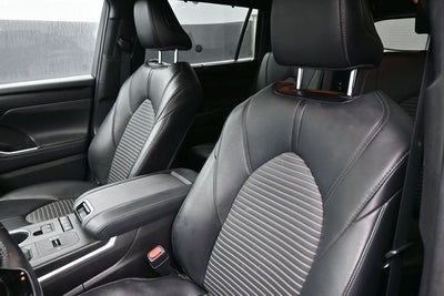 2021 Toyota Highlander XSE