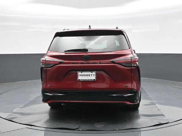 2026 Toyota Sienna XSE 7 Passenger