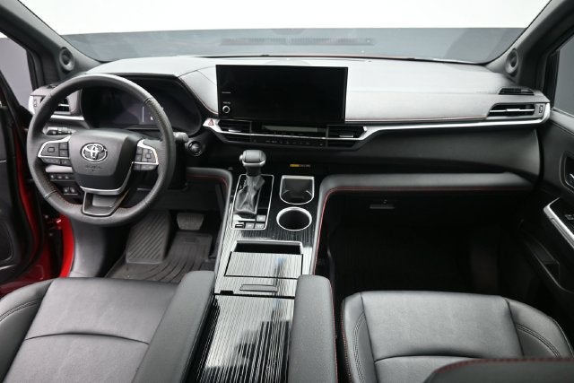 2026 Toyota Sienna XSE 7 Passenger
