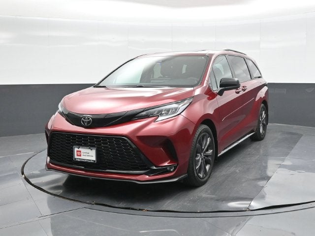 2026 Toyota Sienna XSE 7 Passenger
