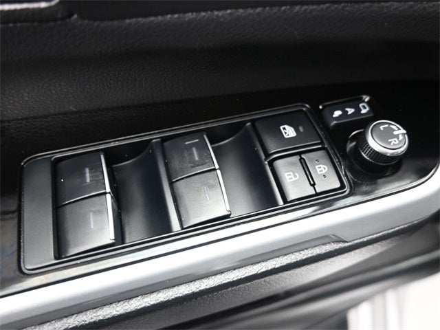 2025 Toyota Sienna Limited 7 Passenger