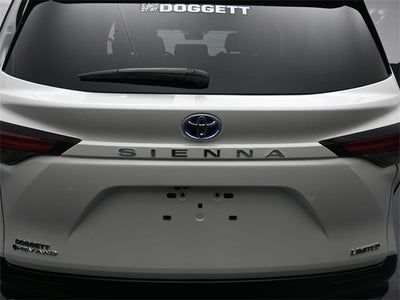 2025 Toyota Sienna Limited 7 Passenger