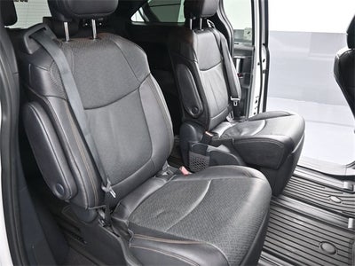2025 Toyota Sienna Limited 7 Passenger