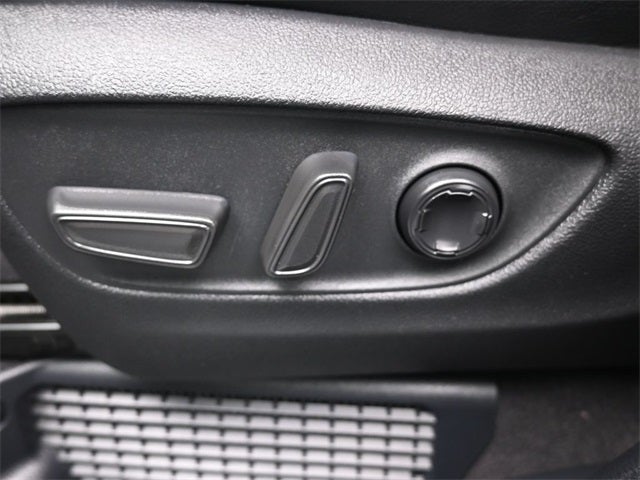 2025 Toyota Sienna Limited 7 Passenger