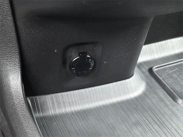 2025 Toyota Sienna Limited 7 Passenger