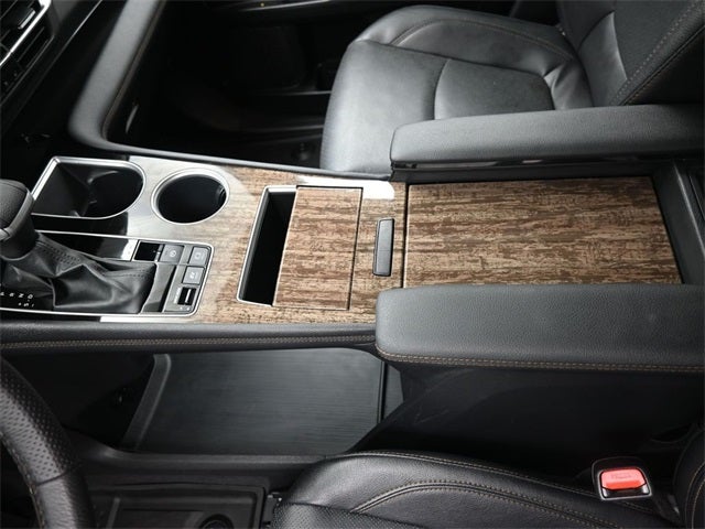 2025 Toyota Sienna Limited 7 Passenger