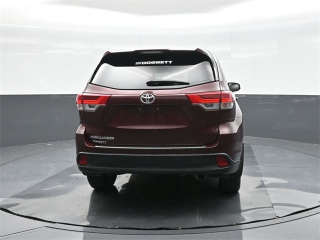 2019 Toyota Highlander LE