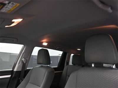 2019 Toyota Highlander LE